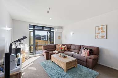 2A/23 Upper Queen Street_1