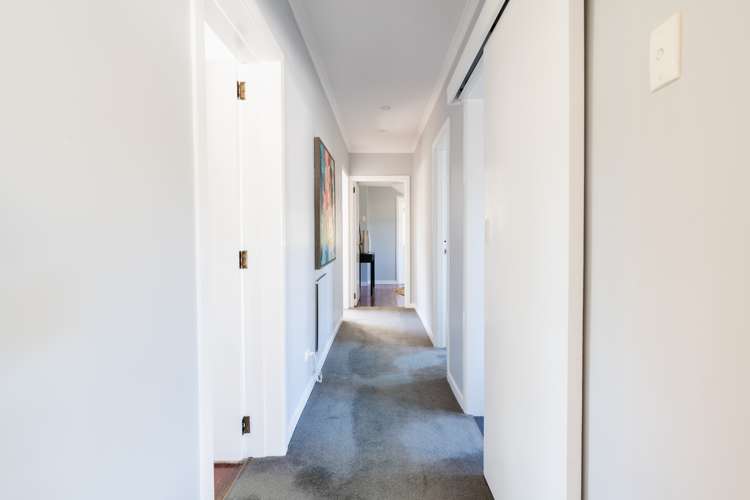 4 Waldron Crescent Green Island_18