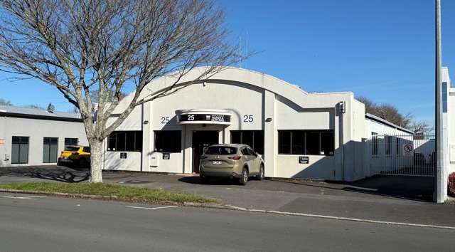 Office and Warehouse Opportunity