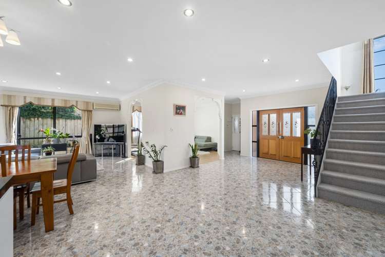 6 Manning Rise Flat Bush_3