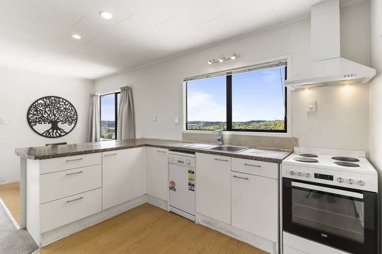 1/19 Exeter Place Unsworth Heights_8