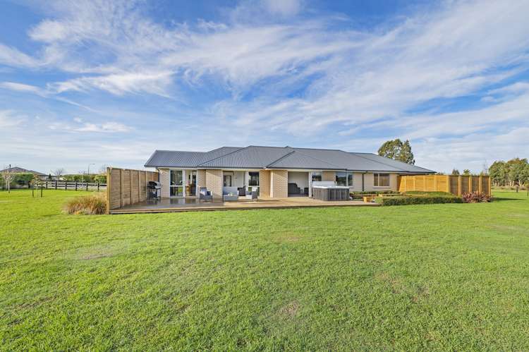 25 Landsborough Drive Darfield_18