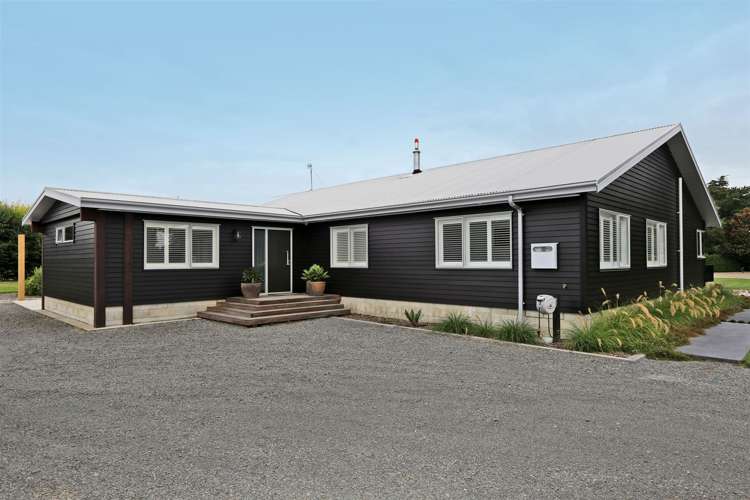 141 West Road Pakipaki_18