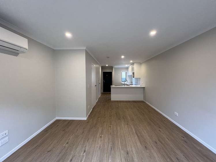 61/125B Metcalfe Road Ranui_4