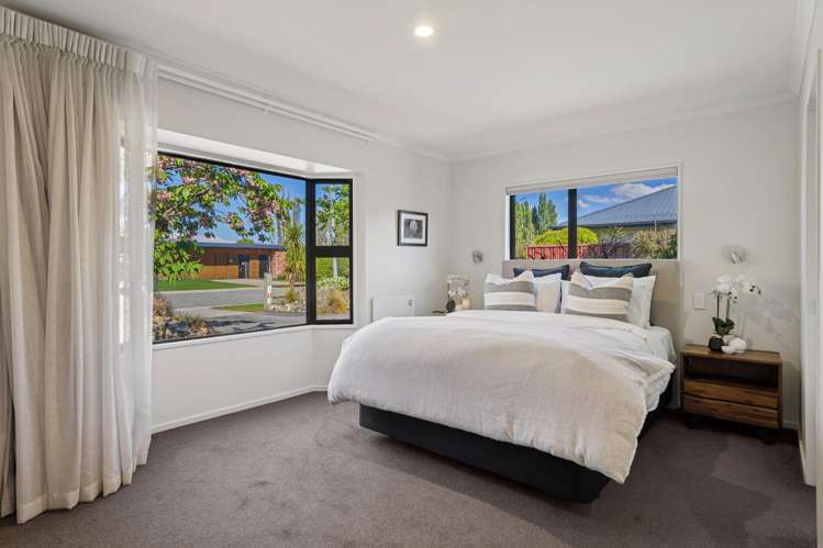 85 Lagoon Avenue Albert Town_18