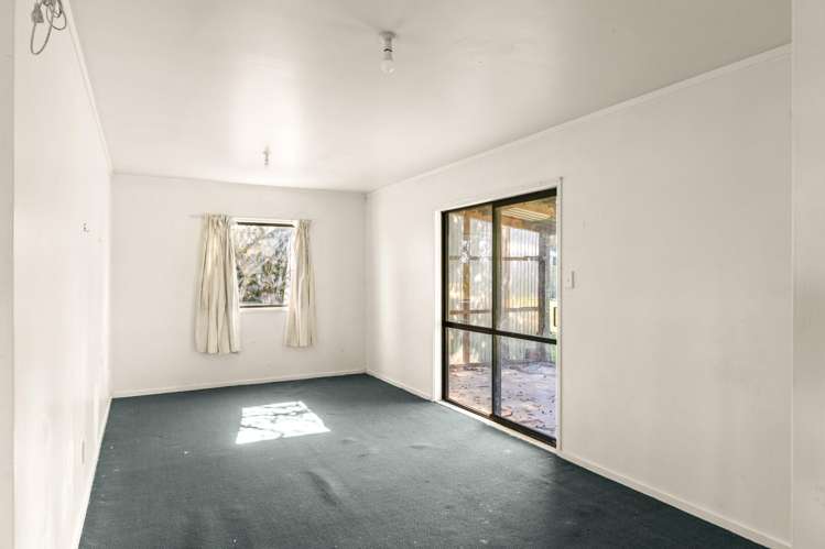 142 Main Road Makaraka_6