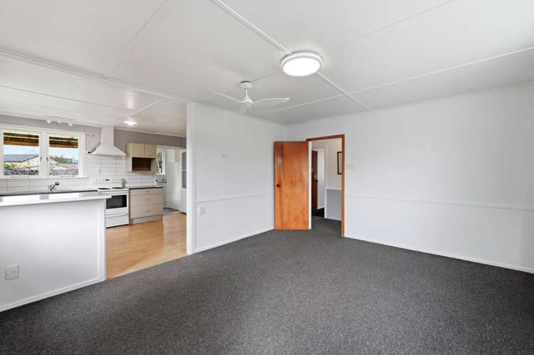 71 Meadowbank Crescent_3
