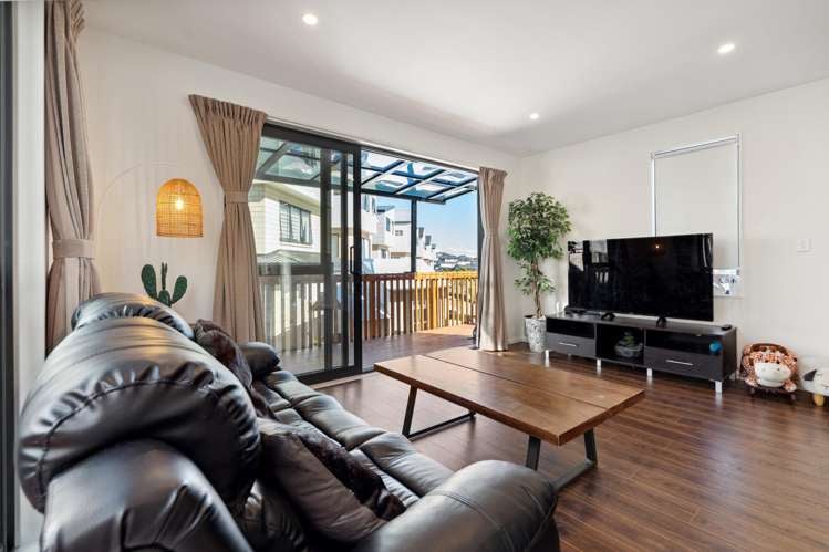 46 Celestial Crescent Orewa_9