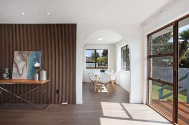 2/45 Blacklock Avenue_1
