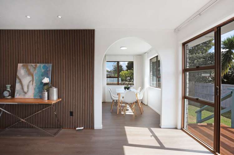 2/45 Blacklock Avenue_1