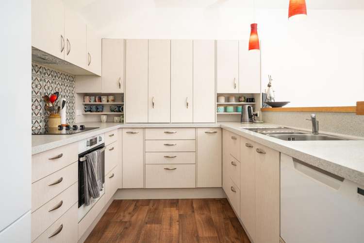 10 Futuna Close Karori_1