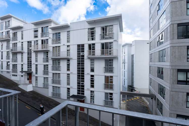 704/11 Liverpool Street Auckland Central_8