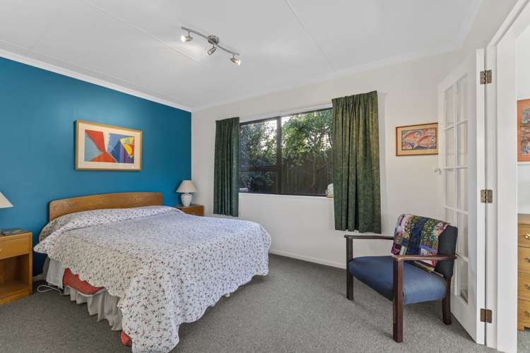 5 Moana Street Otaki Beach_11