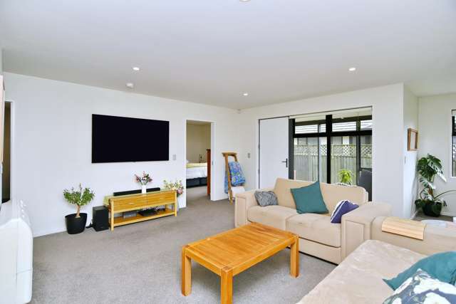 1/36 Reginald Street Burwood_3