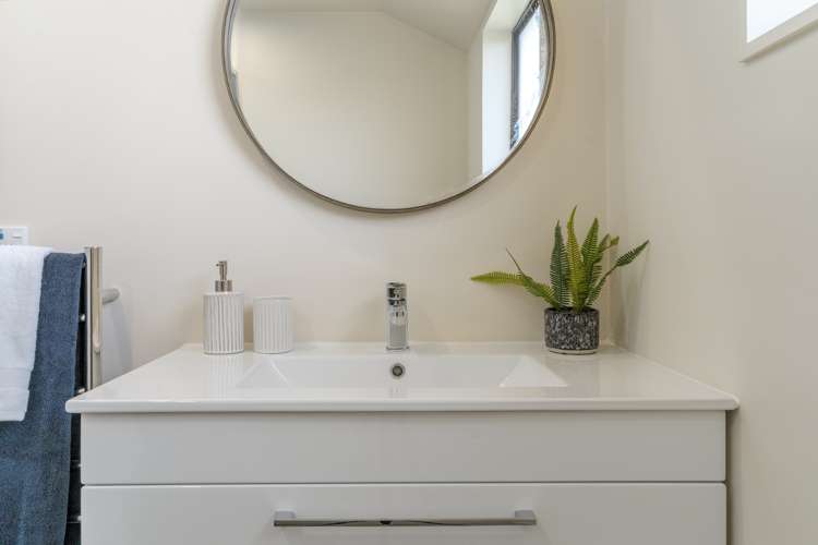 139a Shortland Street Aranui_11