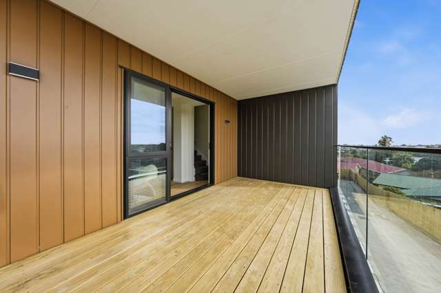Lot 3/129 Cook Street Howick_3