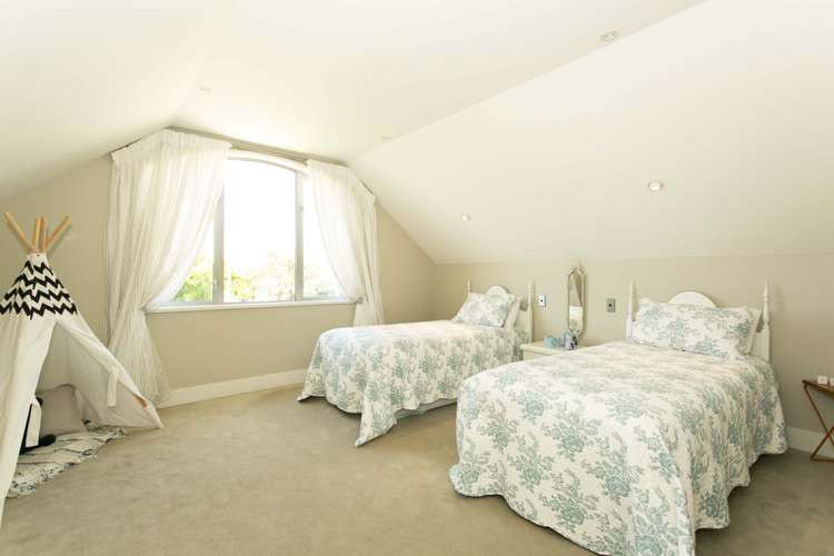 51 Farm Road Allenton_18