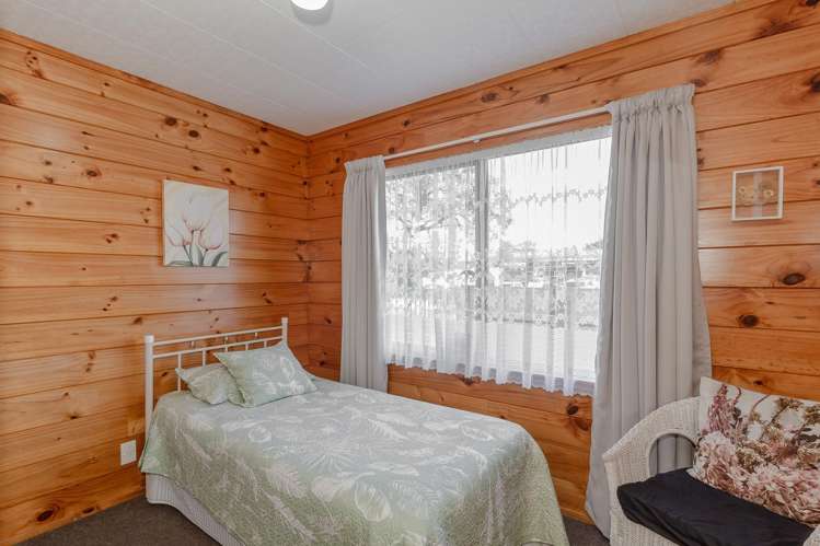 2 Allen Berry Avenue Pirimai_9