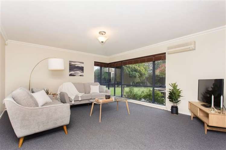 22 Saint Keverne Close Burwood_5