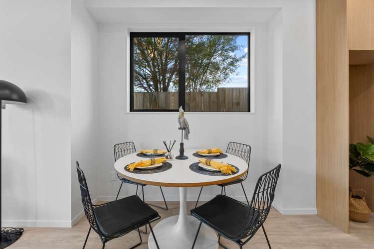 113 Te Atatu Road Te Atatu South_23