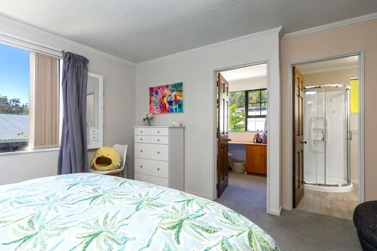 168 Waikawa Road Picton_11