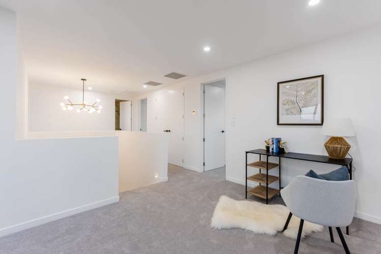11 Awanui Road Red Beach_19