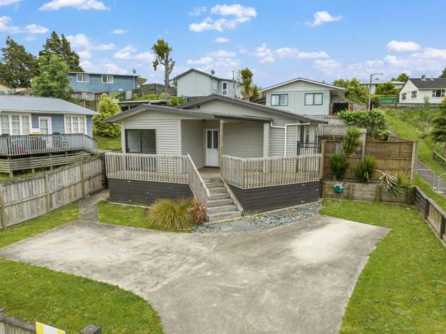 Charming Family Home in the Heart of Putaruru