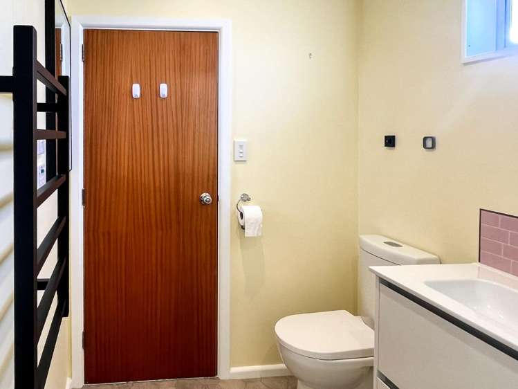 1/8 Deejay Lane Spreydon_10