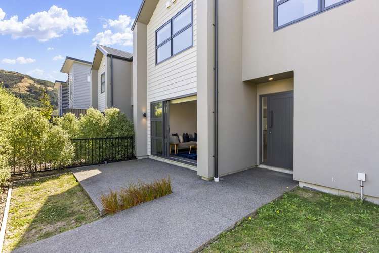 52 Pateke Drive Kenepuru_19