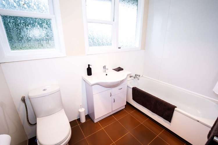 3 George Place Tokoroa_13