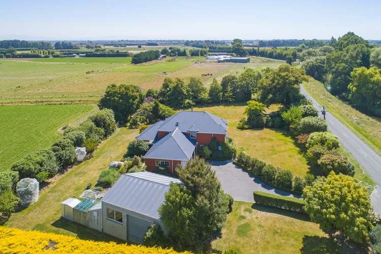 142 River Road Lincoln_18