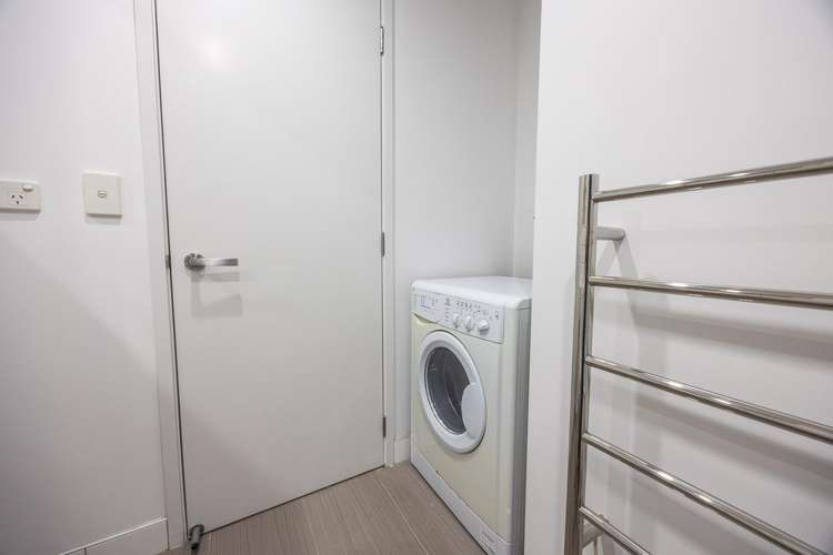 2M/14 Upper Queen Street Auckland Central_16