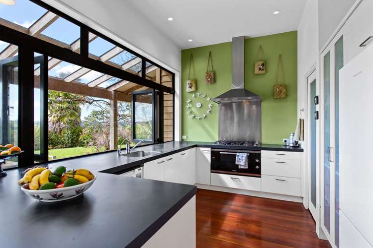321 Green Road Matakana_13