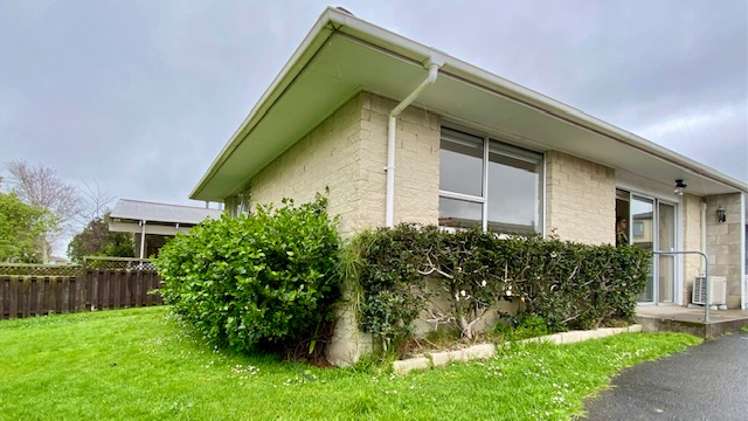 1/12 Leith Court Papatoetoe_13