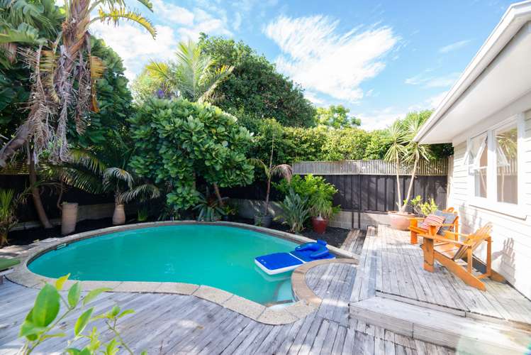 25 Catalina Crescent Forrest Hill_14