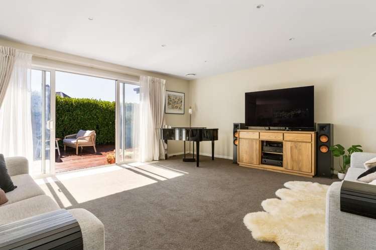 46 Carnaveron Drive Lincoln_7