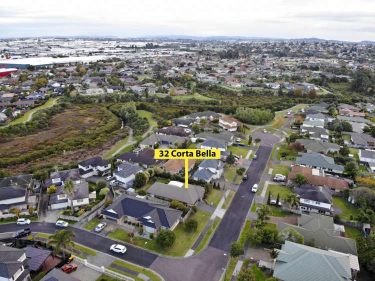 32 Corta Bella Place Golflands_23