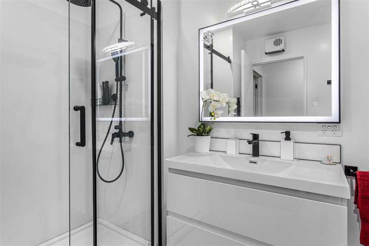 3 Freeville Place New Brighton_16