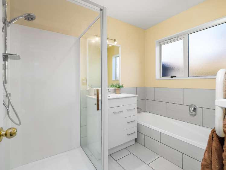 2 Warner Place Heathcote Valley_16