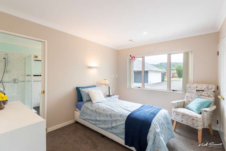 1/715a Fergusson Drive Elderslea_16