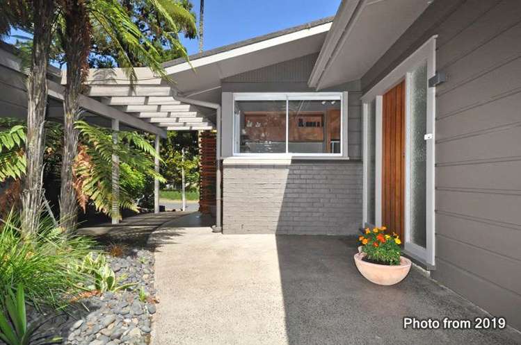 50 Waima Crescent Titirangi_23