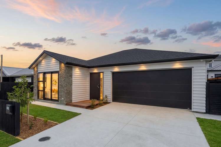 29 Tukutata Crescent Milldale_22