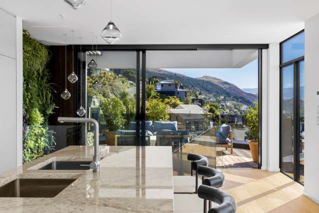 Q1, 1 Olivers Place Queenstown Hill_2