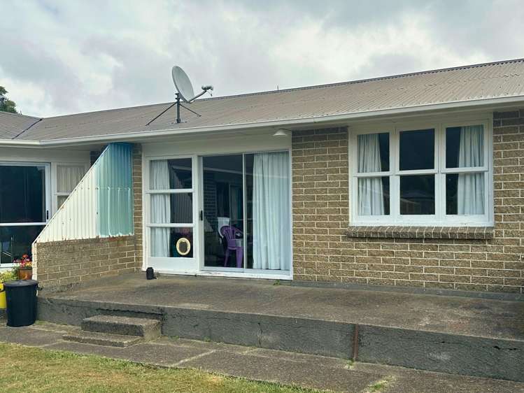 4/311 Waikawa Road Picton_1