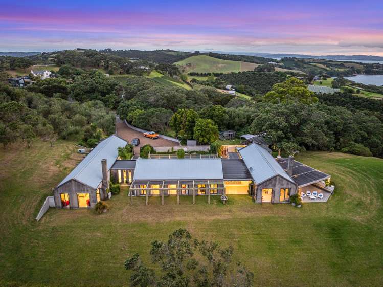 155 Nick Johnstone Drive Waiheke Island_32