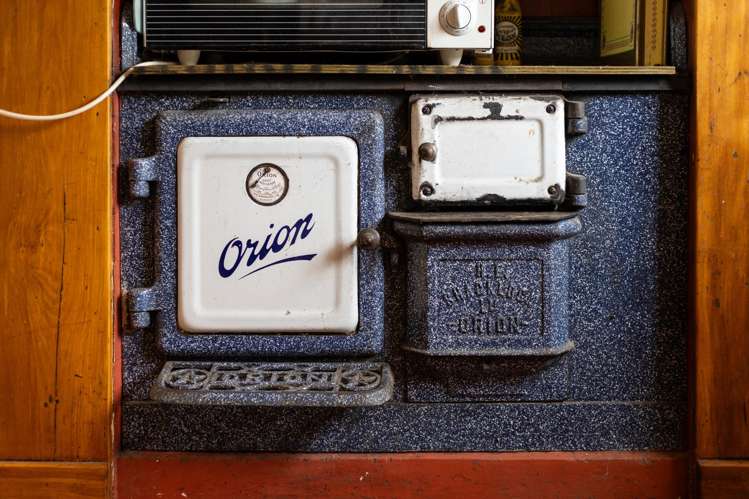 1 Brian Bary Street Redwoodtown_7