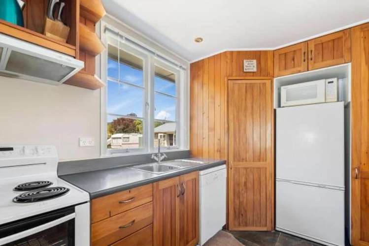 44 Tamatea Street Rotoiti Forest_9