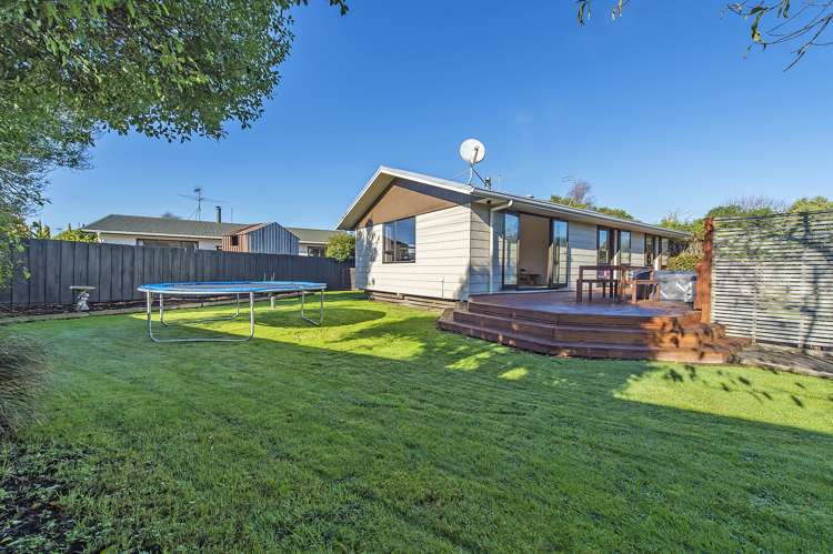 4 School Lane Kirwee_20