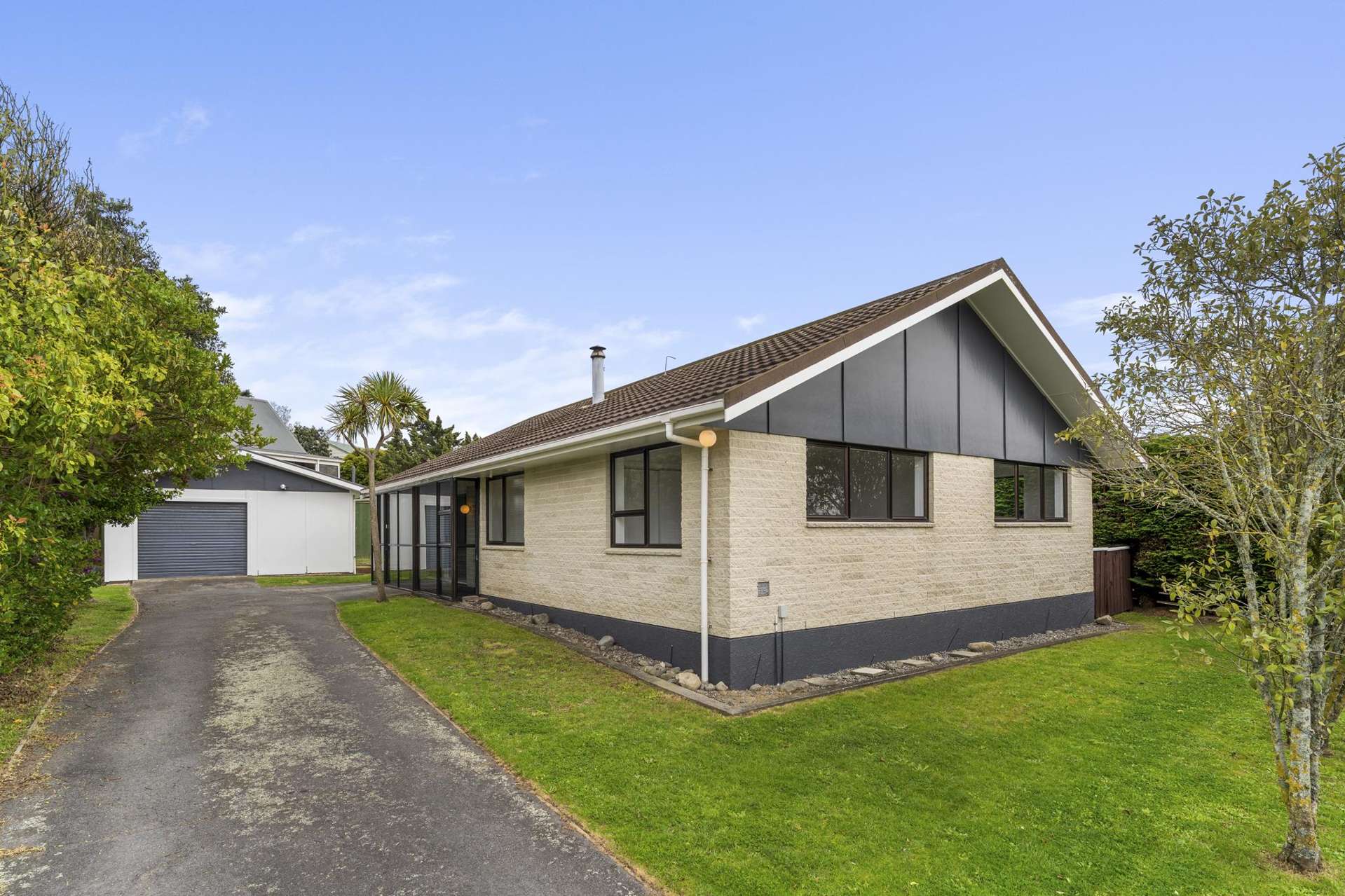 99 Norfolk Crescent Otaki Beach_0