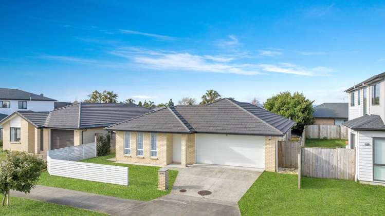 23 Piripono Crescent Pukekohe_16